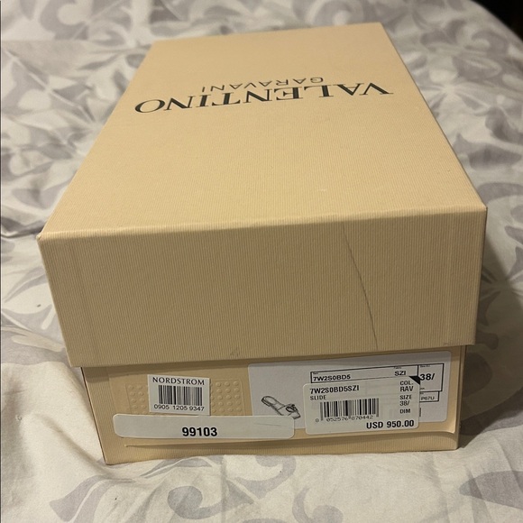 Valentino Garavani VLogo slide sandal - Picture 8 of 8